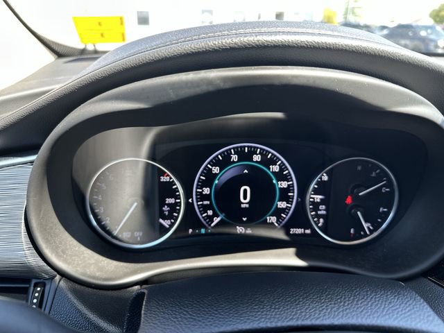 Used 2018 Buick Envision Premium AWD/4WD image 12