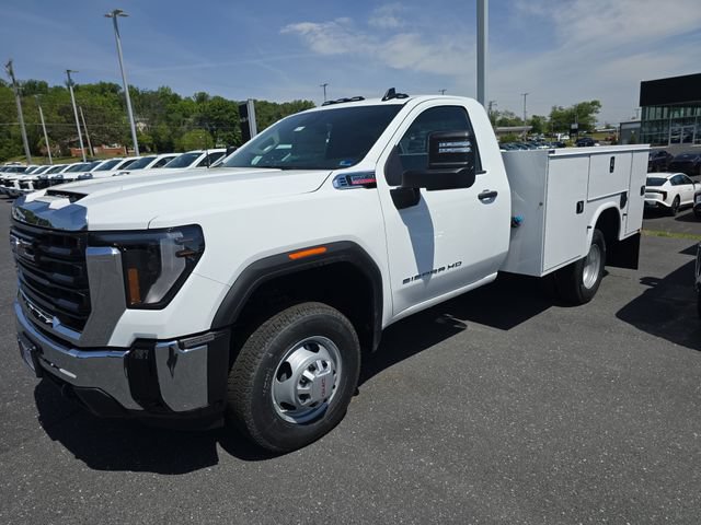 New 2026 GMC Sierra 3500 Pro w/ Convenience Package AWD/4WD image 2