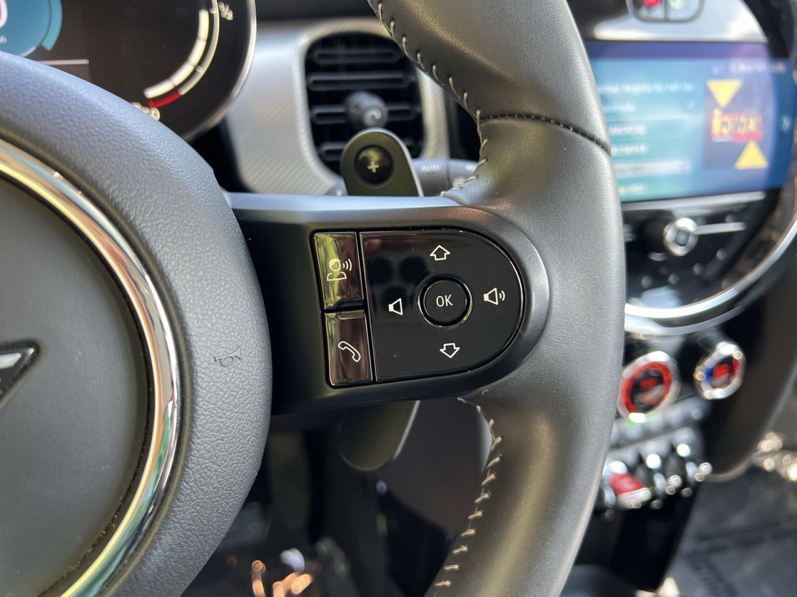 Used 2022 MINI Cooper S FWD image 29