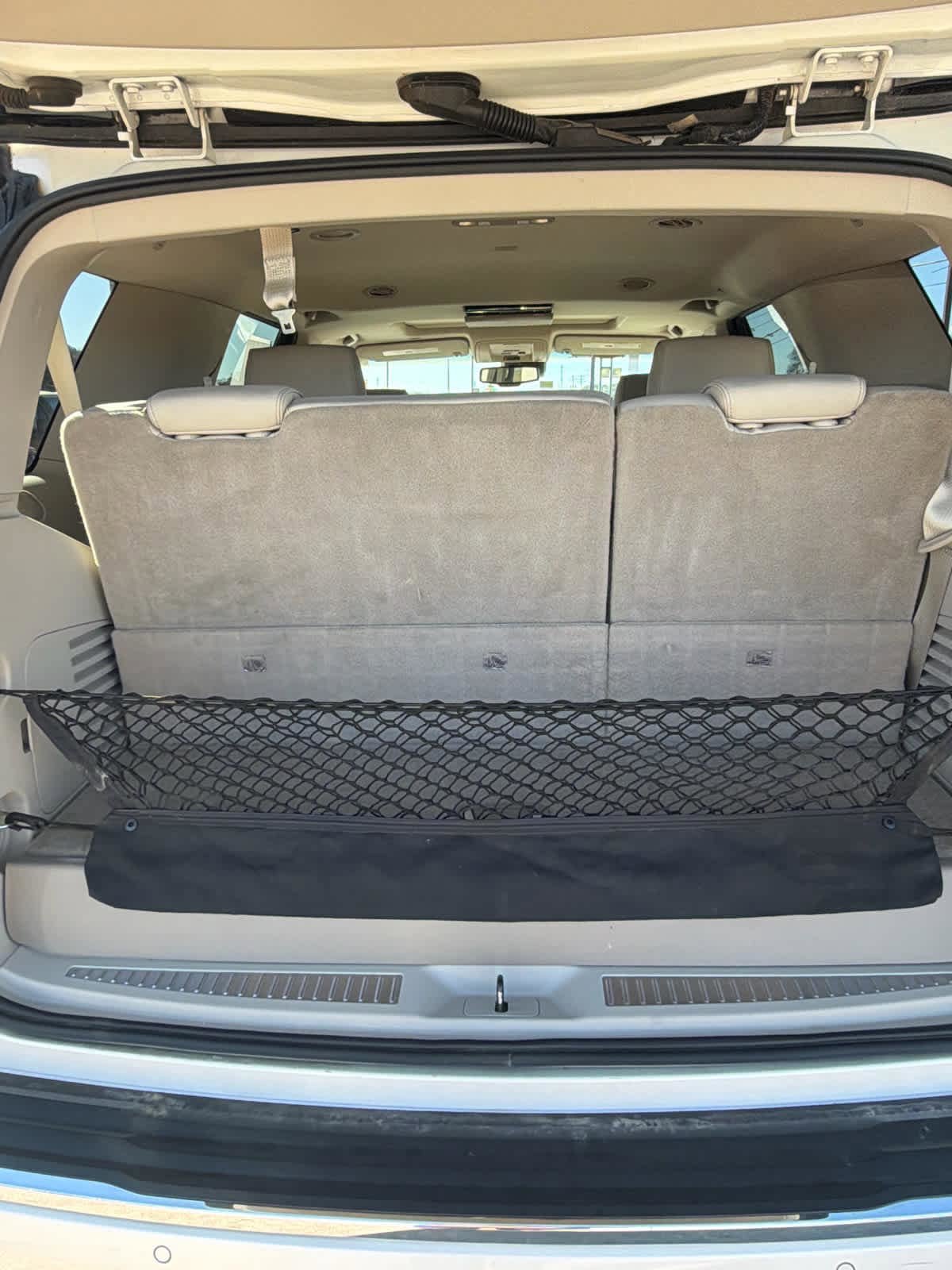 Used 2015 GMC Yukon Denali w/ Premium Package image 9