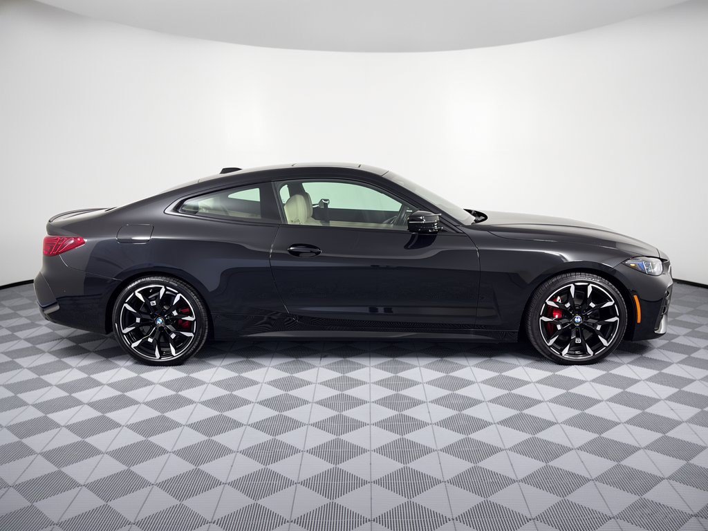 Used 2026 BMW M440i Coupe RWD image 8