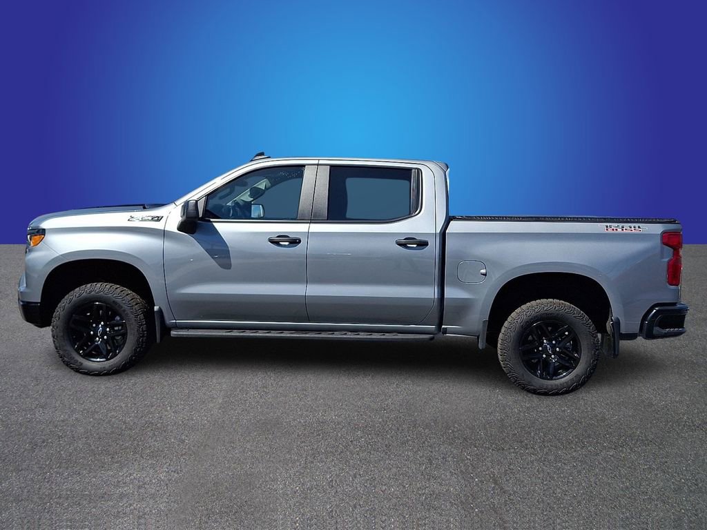 Used 2025 Chevrolet Silverado 1500 Custom Trail Boss w/ LPO, Dark Essentials Package image 7