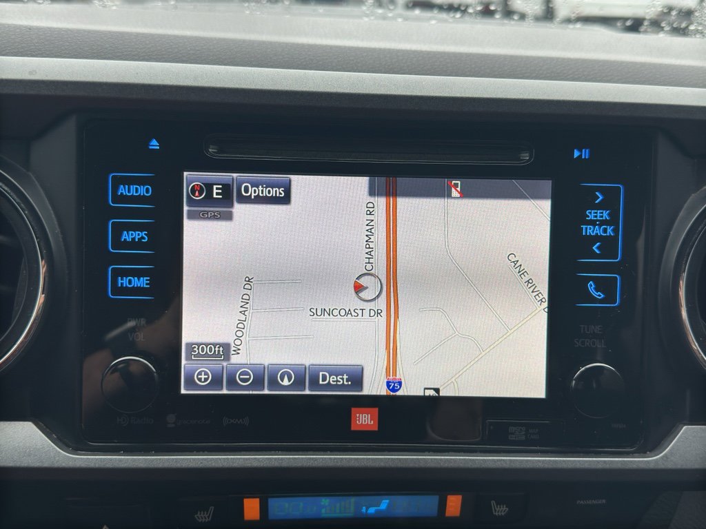 Used 2017 Toyota Tacoma TRD Sport image 20