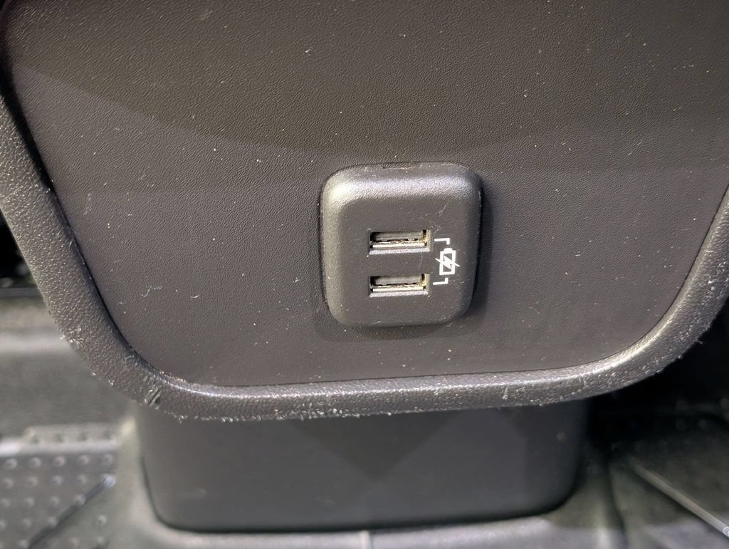 Used 2023 Chevrolet Equinox LT w/ LPO, Floor Liner Package AWD/4WD image 27