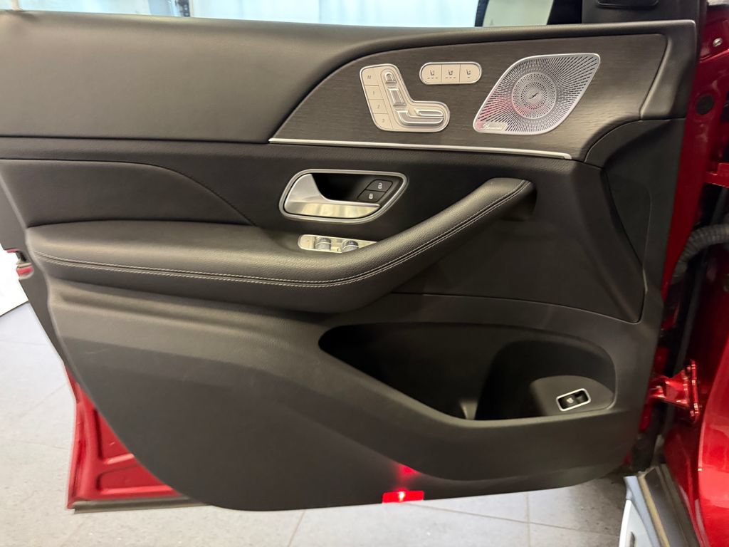 Used 2021 Mercedes-Benz GLE 580 4MATIC image 15