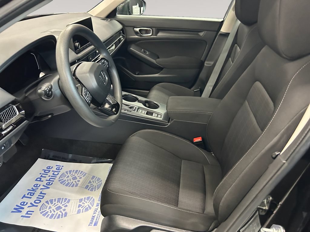 Used 2023 Honda Civic LX image 9