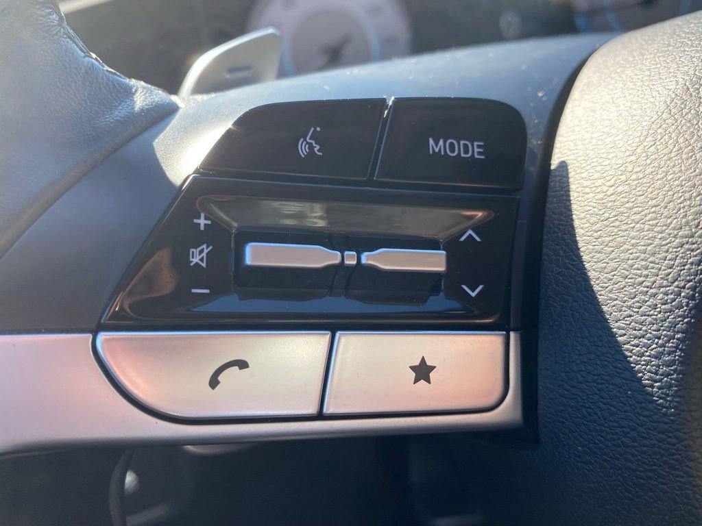 Used 2023 Hyundai Tucson Limited image 28