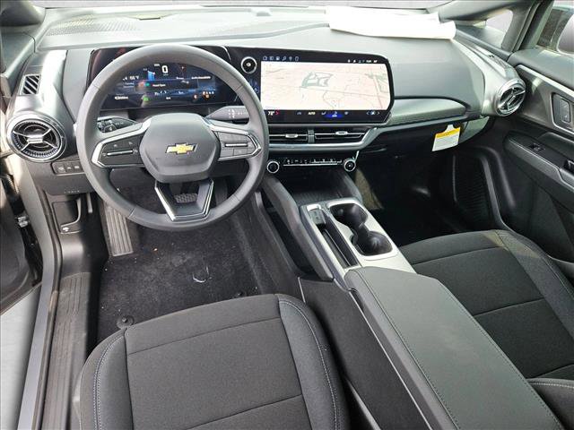 New 2026 Chevrolet Equinox EV LT image 15