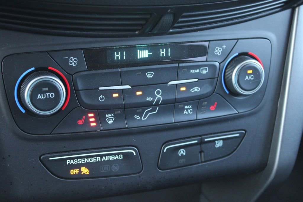 Used 2019 Ford Escape SEL image 38