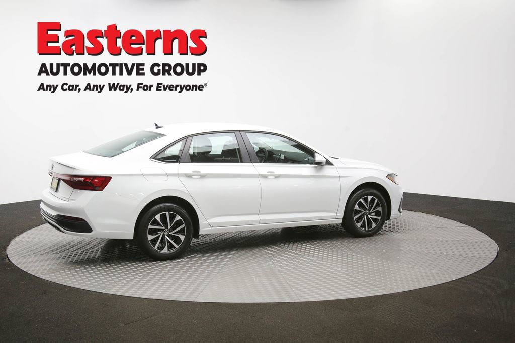 Used 2025 Volkswagen Jetta S image 41