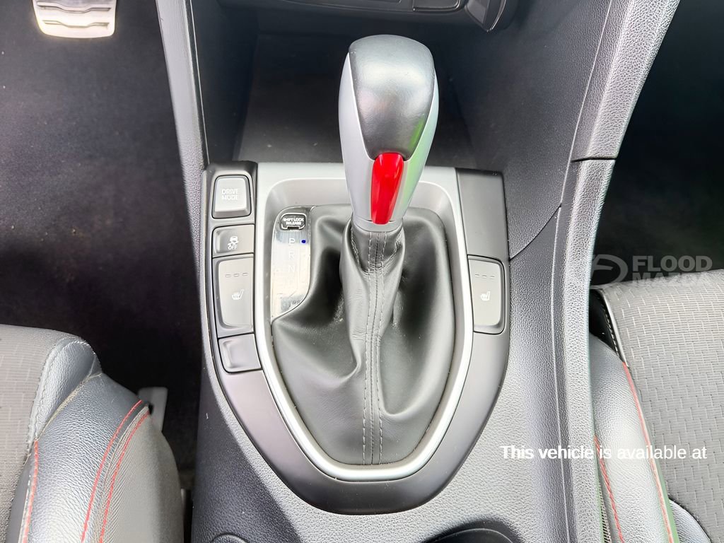 Used 2019 Hyundai Veloster Turbo image 15