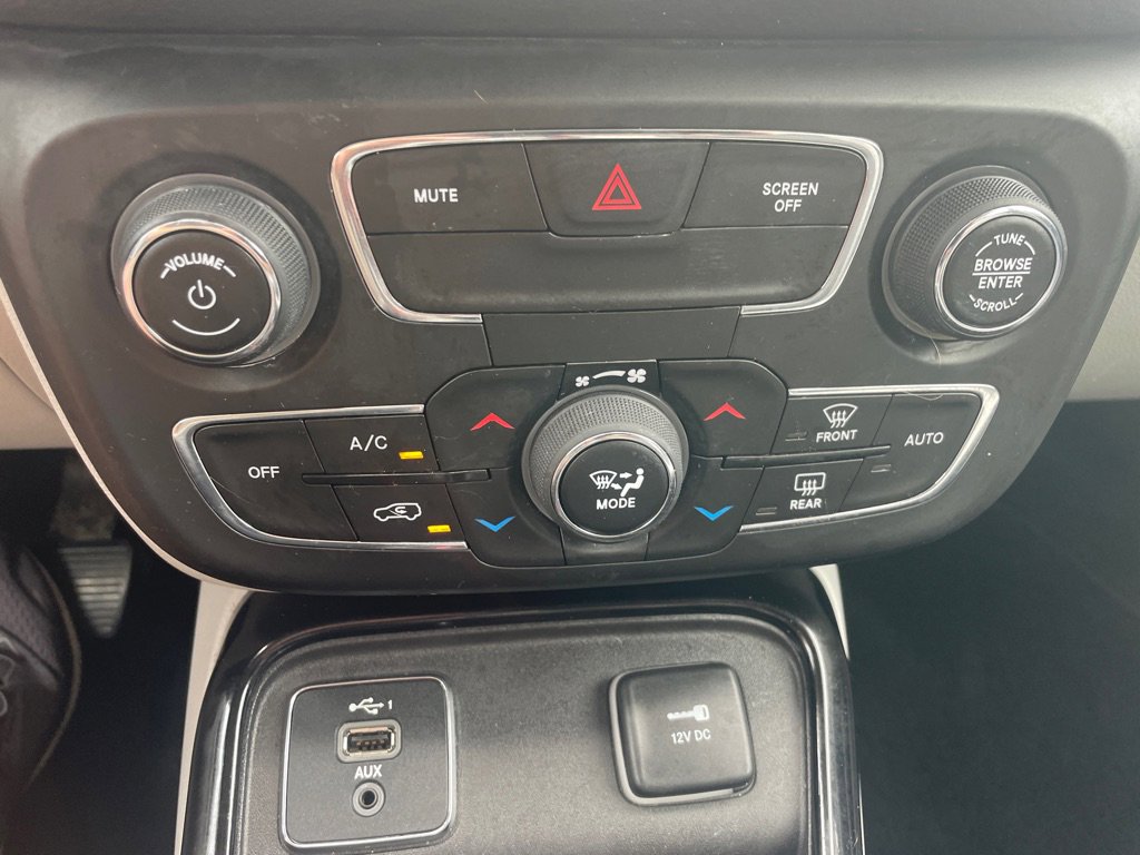 Used 2020 Jeep Compass Limited image 26