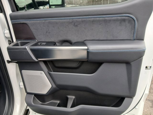 New 2026 Ford F350 Platinum w/ Tremor Off-Road Package image 37