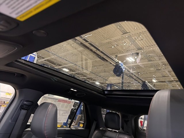 New 2026 Ford Explorer ST w/ Sun And Sound Package image 71