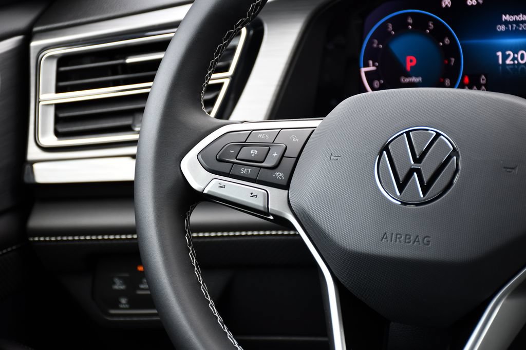 New 2026 Volkswagen Atlas Cross Sport SE AWD/4WD image 23