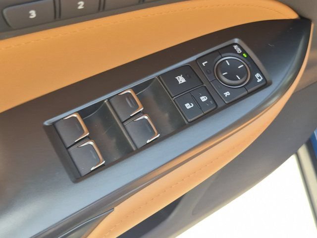 Used 2024 Lexus NX 350h AWD image 15