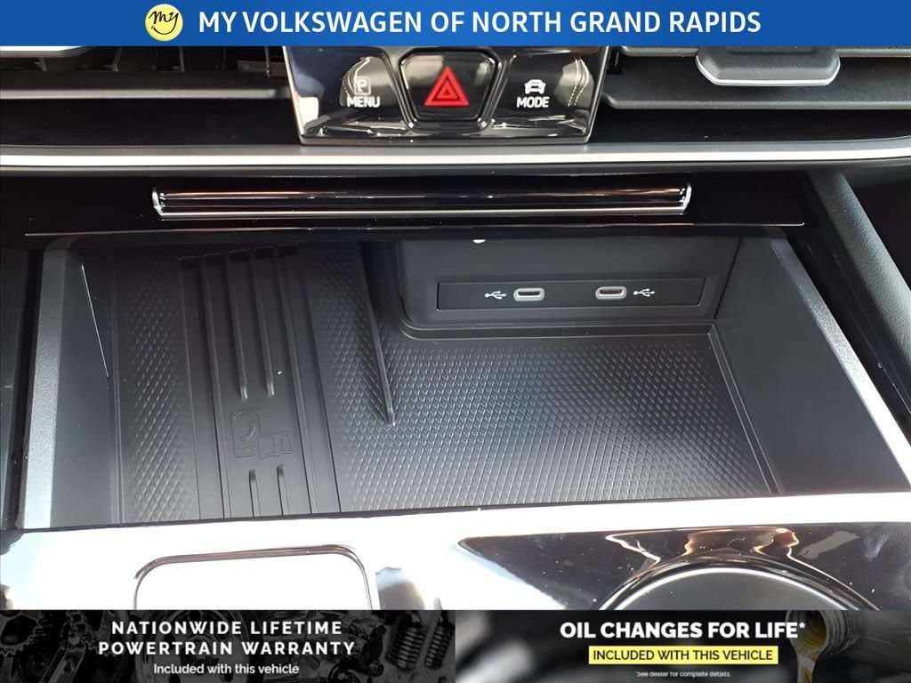 New 2026 Volkswagen Atlas Cross Sport SEL R-Line AWD/4WD image 24