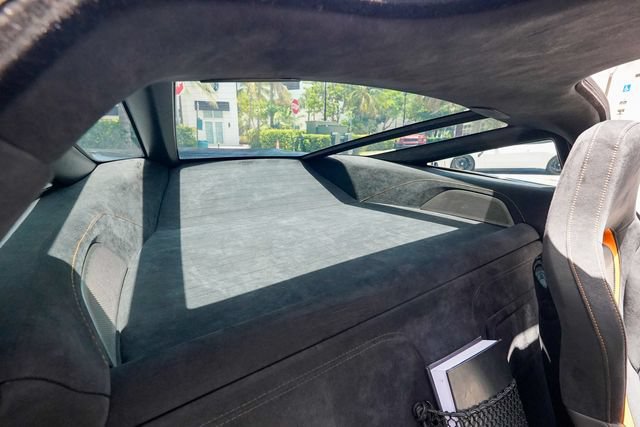 Used 2018 McLaren 720S Performance RWD image 93
