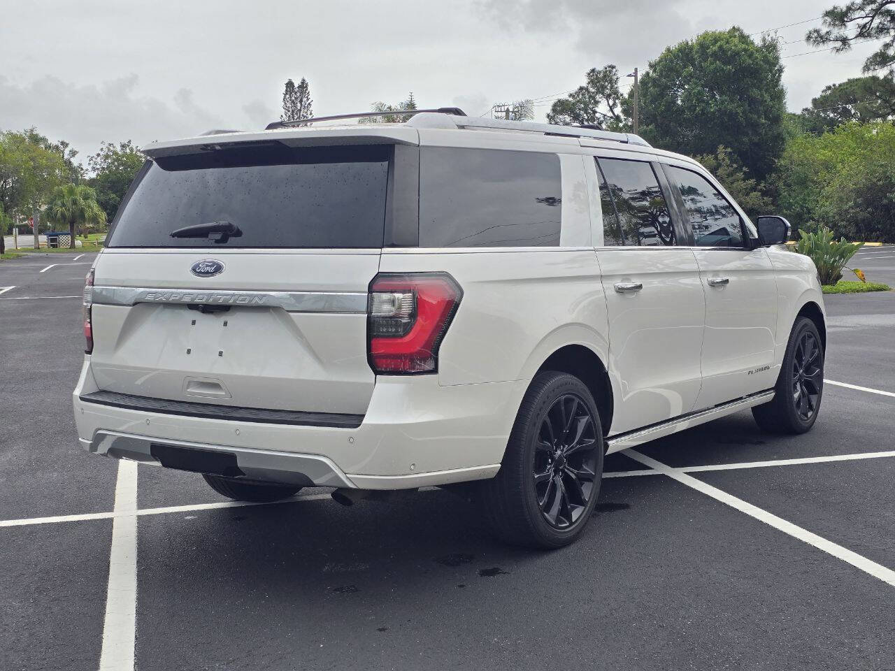 Used 2018 Ford Expedition Max Platinum image 7