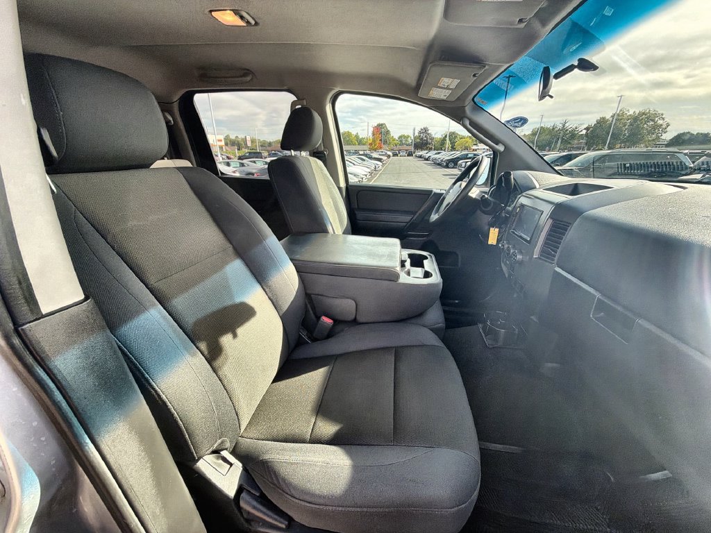 Used 2008 Nissan Titan XE AWD/4WD image 22