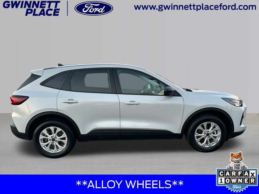 Used 2025 Ford Escape Active image 4