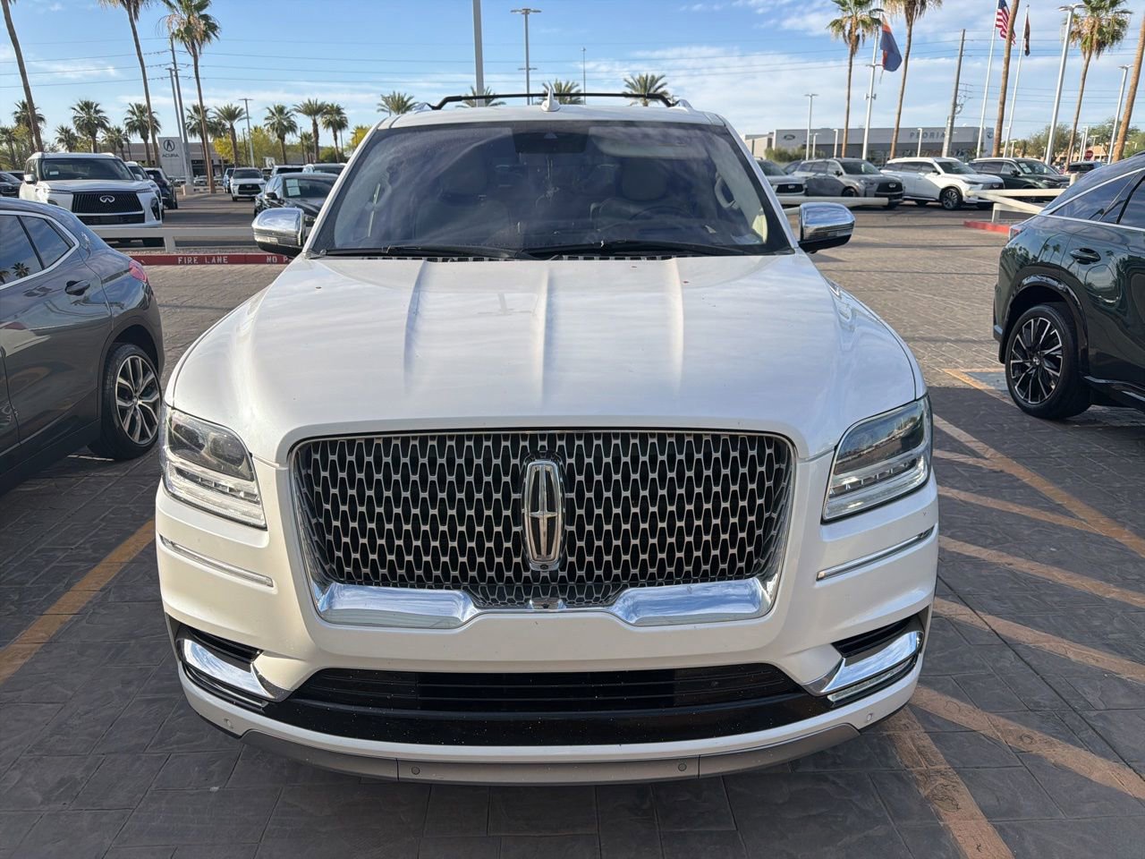 Used 2019 Lincoln Navigator Black Label w/ Cargo Package AWD/4WD image 2