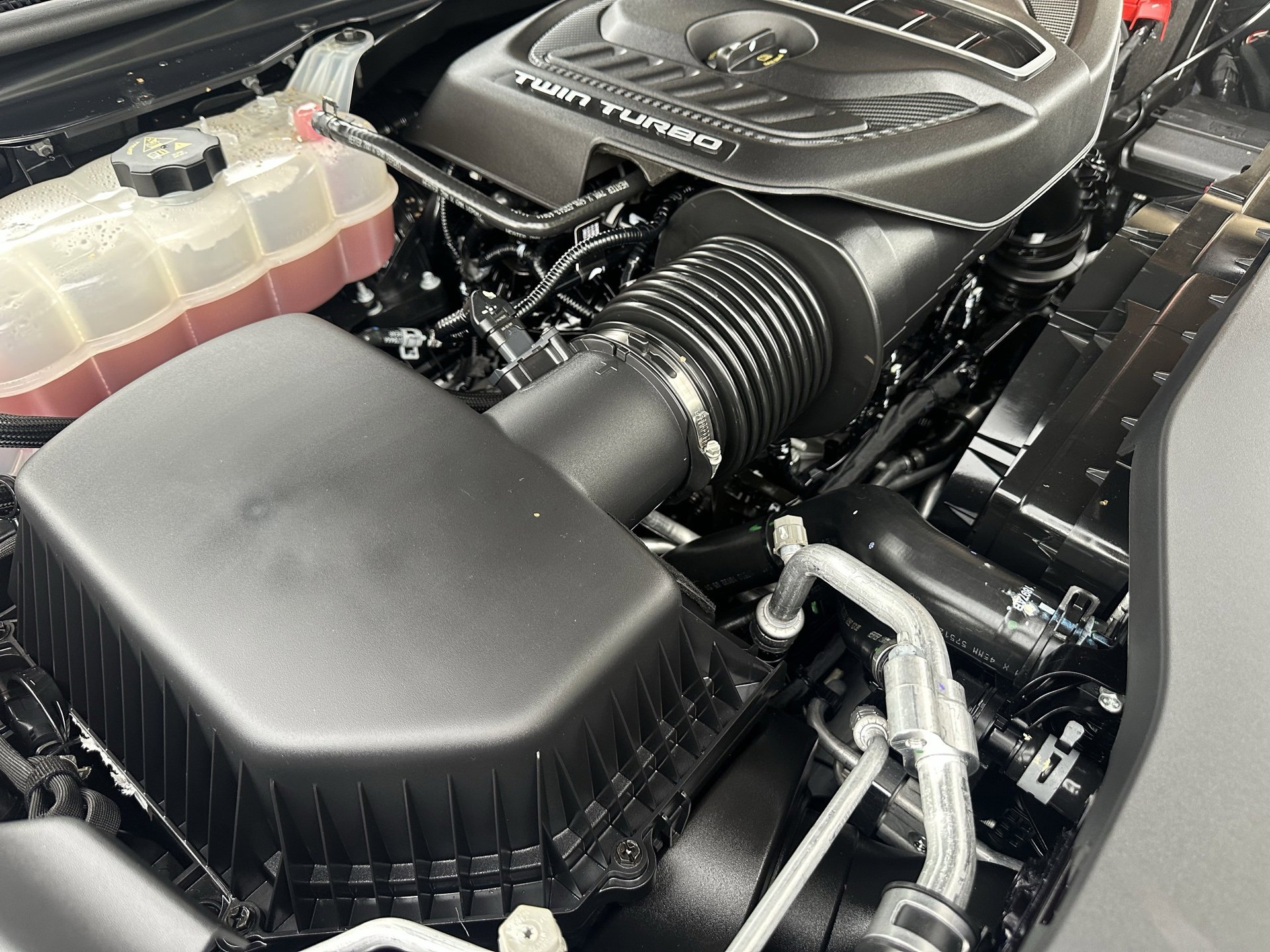 Used 2023 Jeep Grand Wagoneer Series III w/ Rear-Seat Entertainment Group image 34