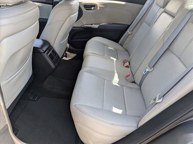 Used 2014 Toyota Avalon XLE image 18
