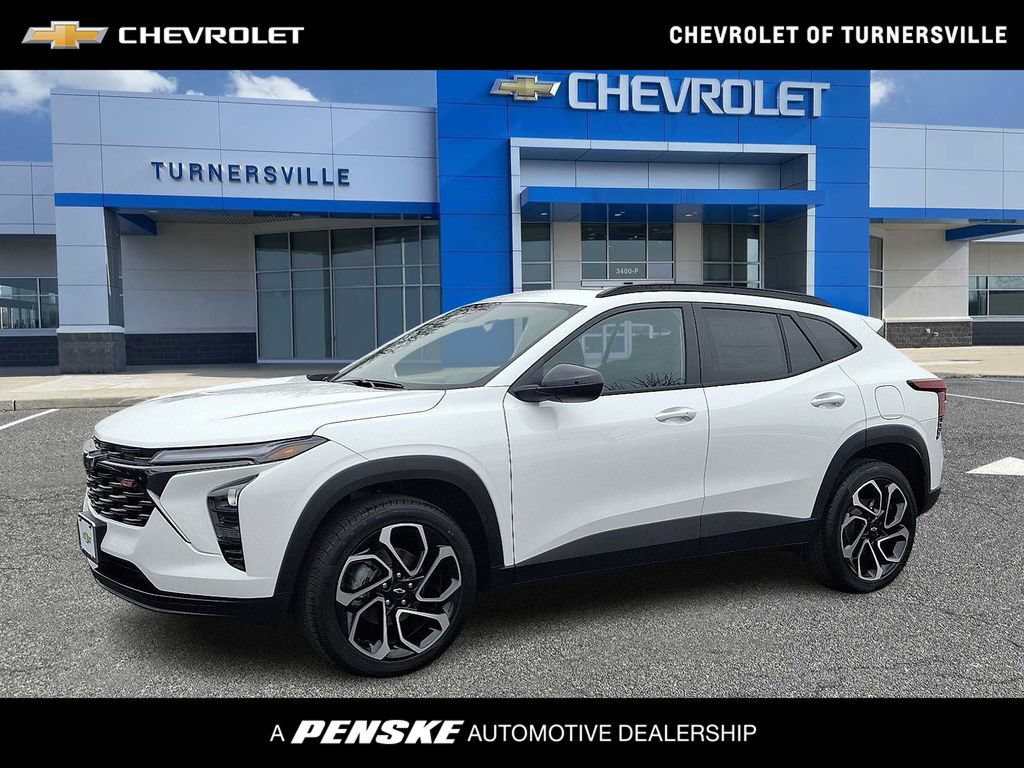 New 2026 Chevrolet Trax RS w/ Sunroof Package FWD image 1