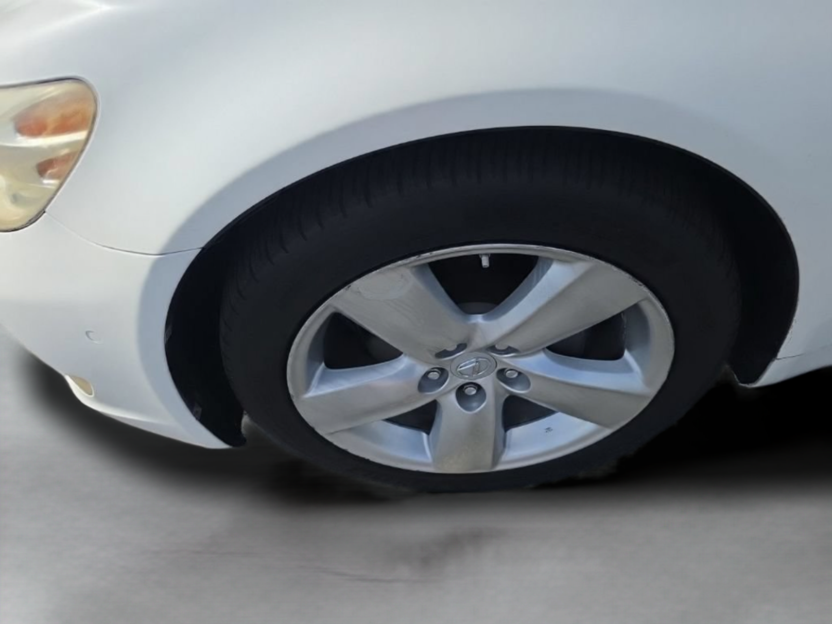 Used 2012 Lexus LS 460 w/ Comfort Pkg RWD image 31