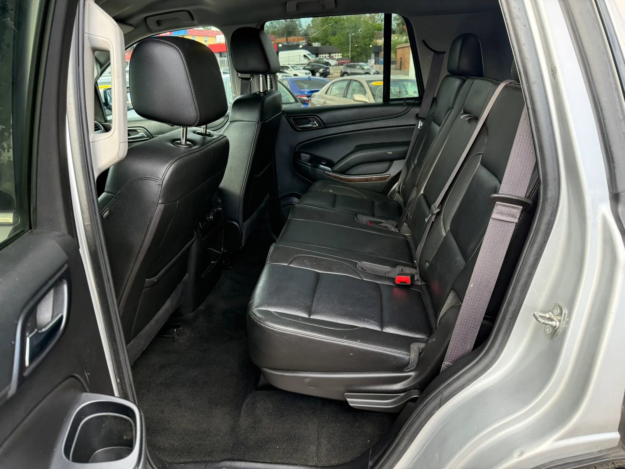 Used 2017 Chevrolet Tahoe LT AWD/4WD image 10