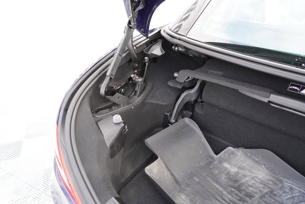 Used 2015 Mercedes-Benz SLK 250 image 74