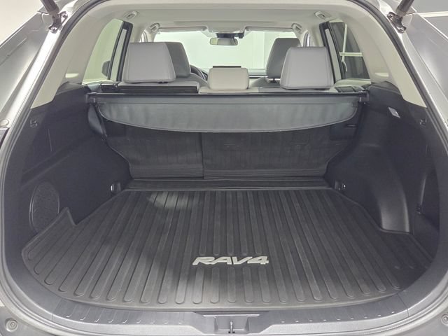 Used 2021 Toyota RAV4 XLE Premium FWD image 12