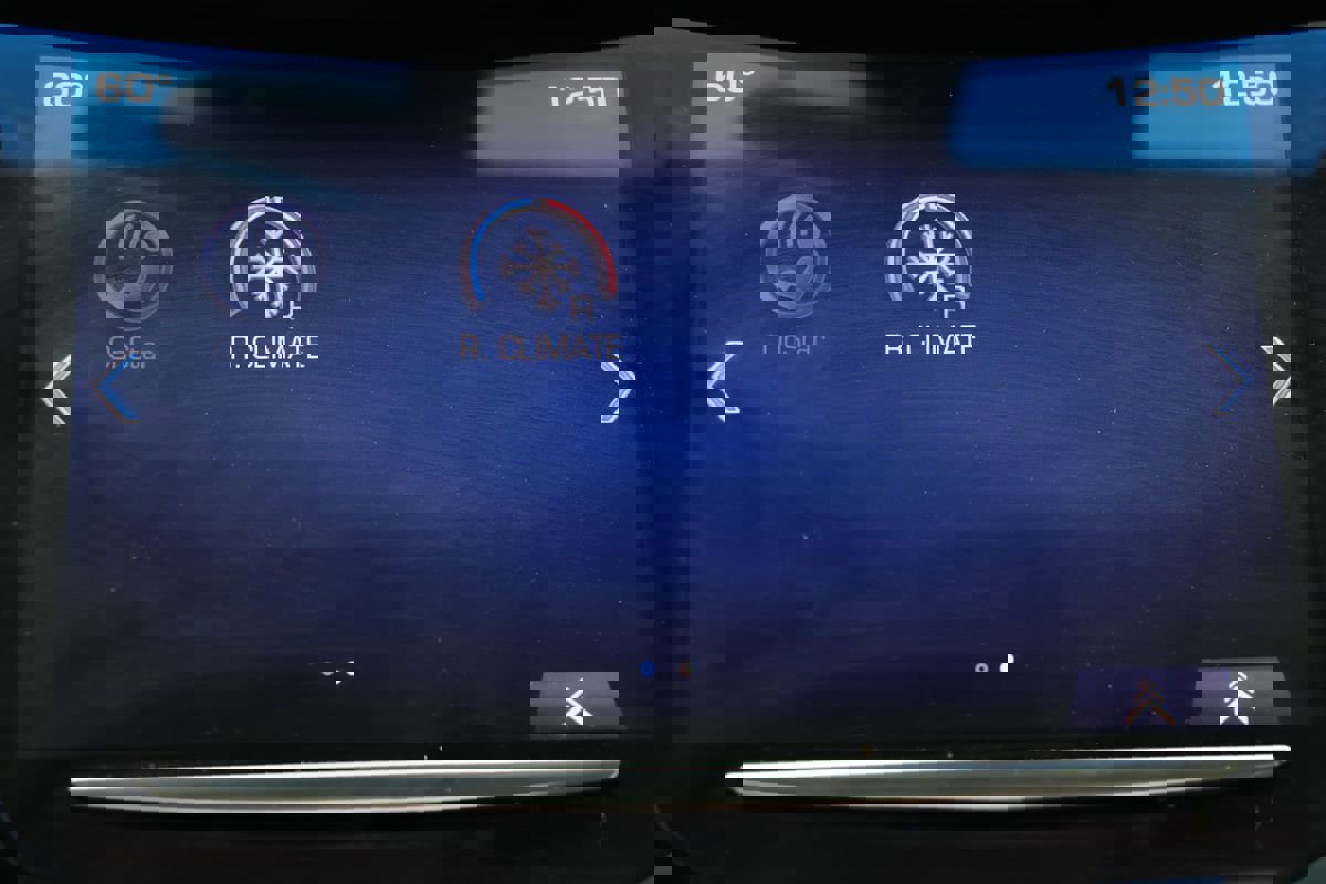 Used 2014 Cadillac XTS Premium image 27