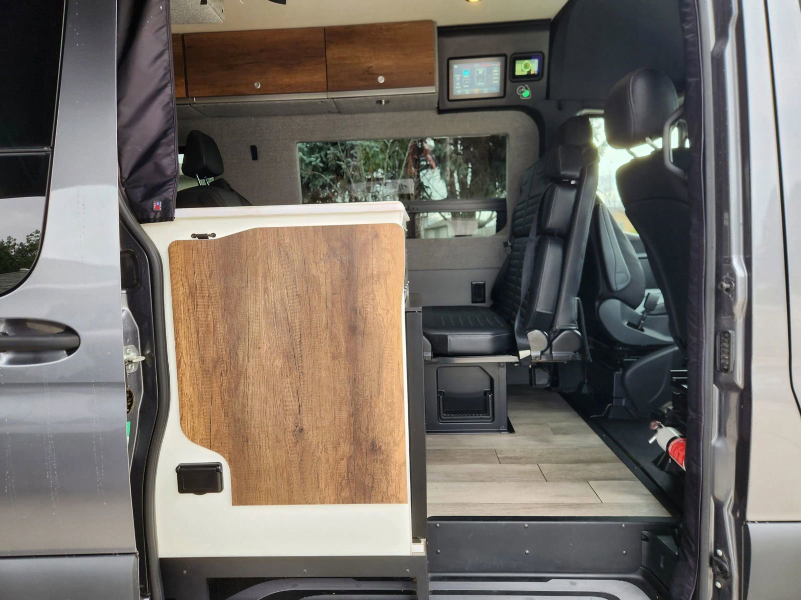 Used 2023 Mercedes-Benz Sprinter 2500 image 17