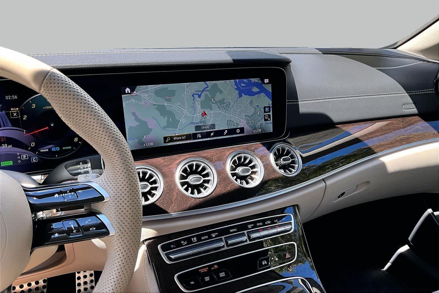 Used 2023 Mercedes-Benz E 450 4MATIC Cabriolet image 6