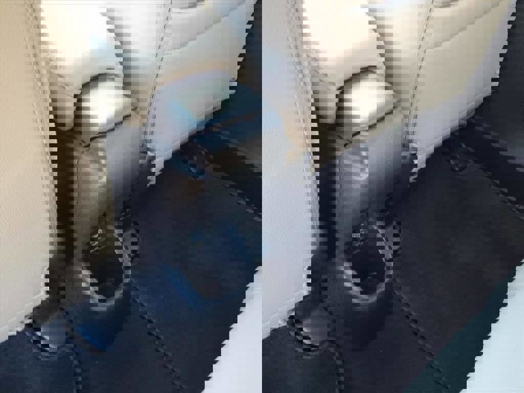 Used 2021 Honda HR-V EX-L image 8