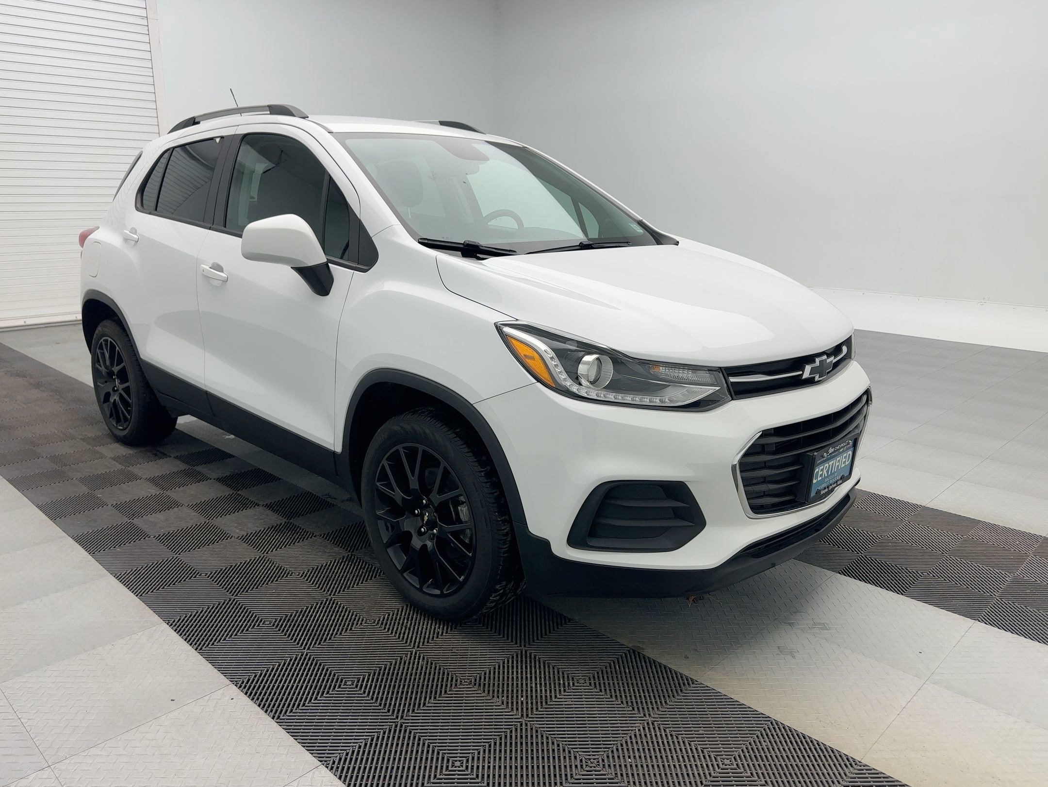 Certified 2022 Chevrolet Trax LT w/ Sport Edition image 7