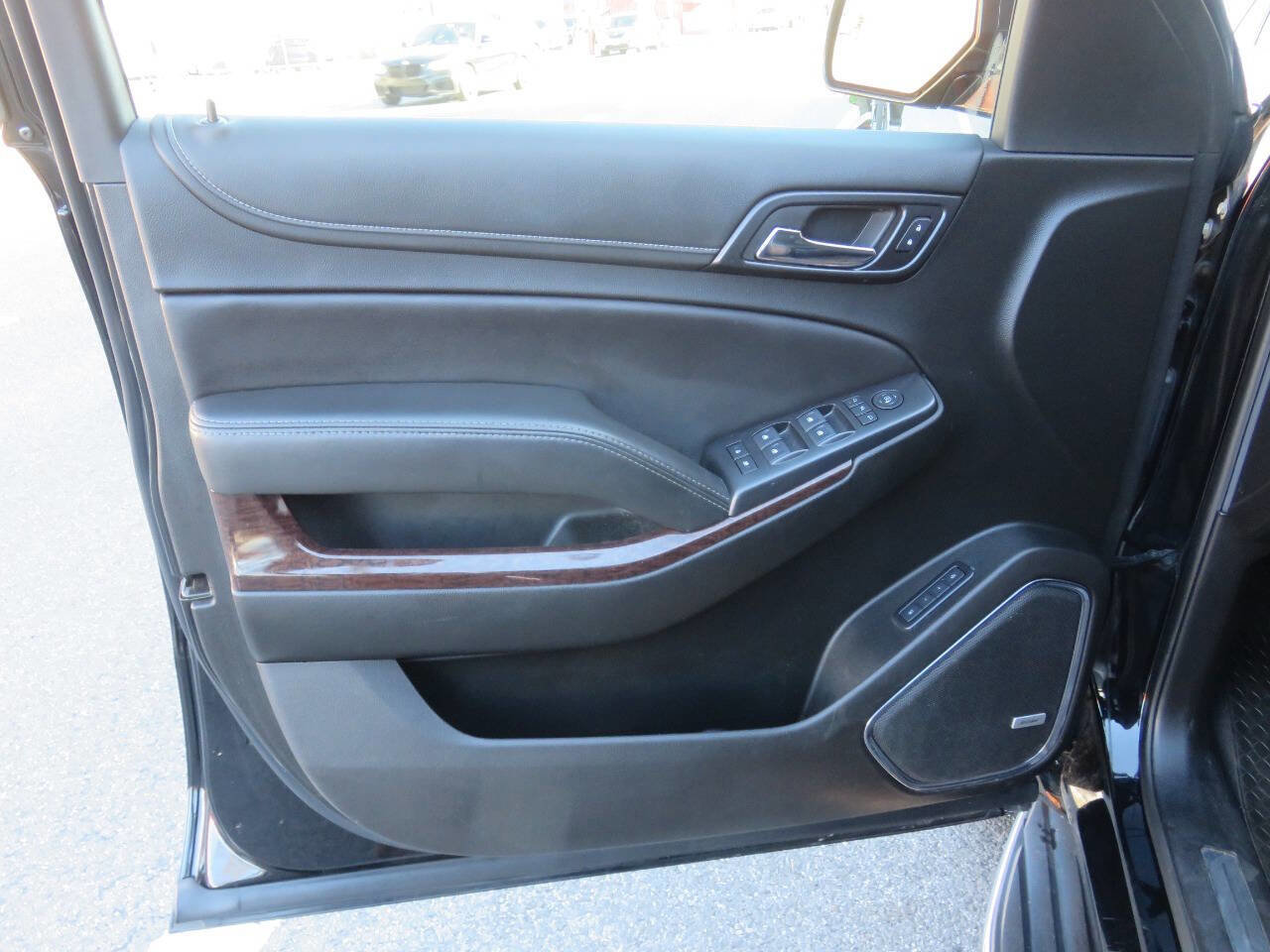 Used 2019 GMC Yukon XL SLT image 28