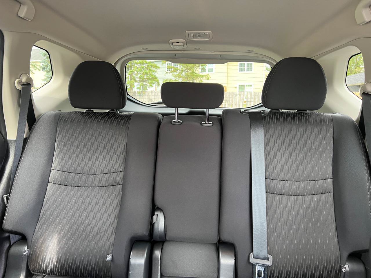 Used 2019 Nissan Rogue SV AWD/4WD image 31