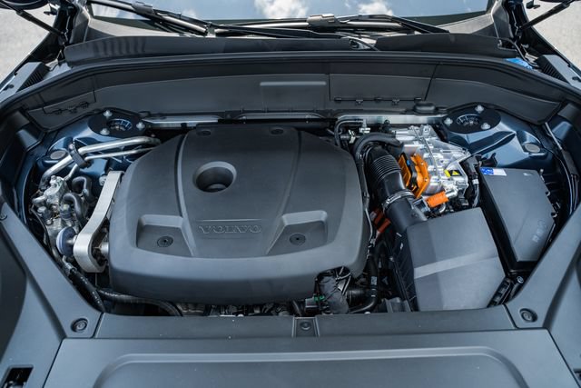 New 2026 Volvo XC90 T8 Core AWD/4WD image 19