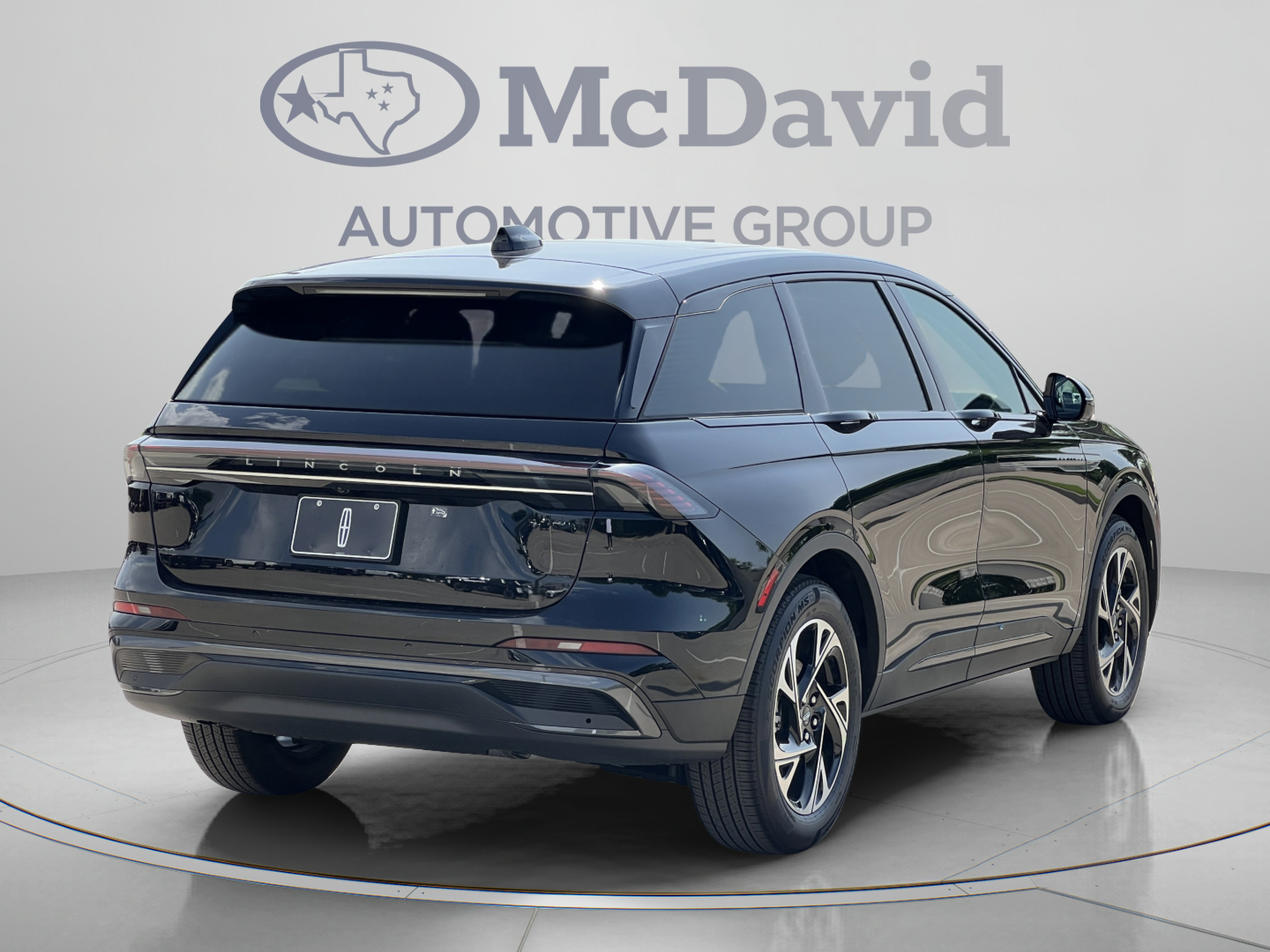 New 2026 Lincoln Nautilus Premier w/ Equipment Group 102A AWD/4WD image 11