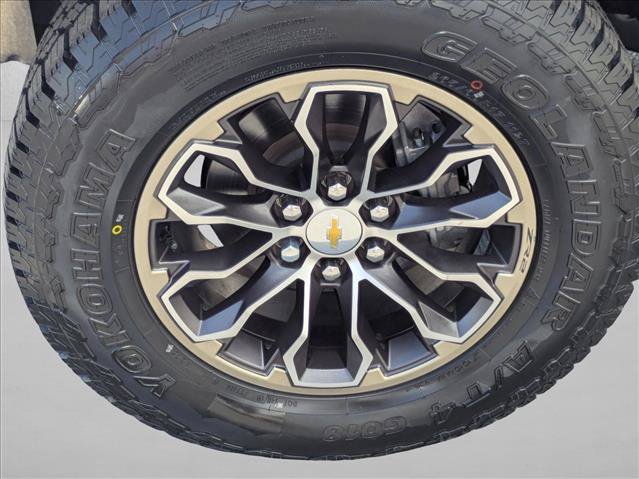Used 2020 Chevrolet Colorado ZR2 AWD/4WD image 21