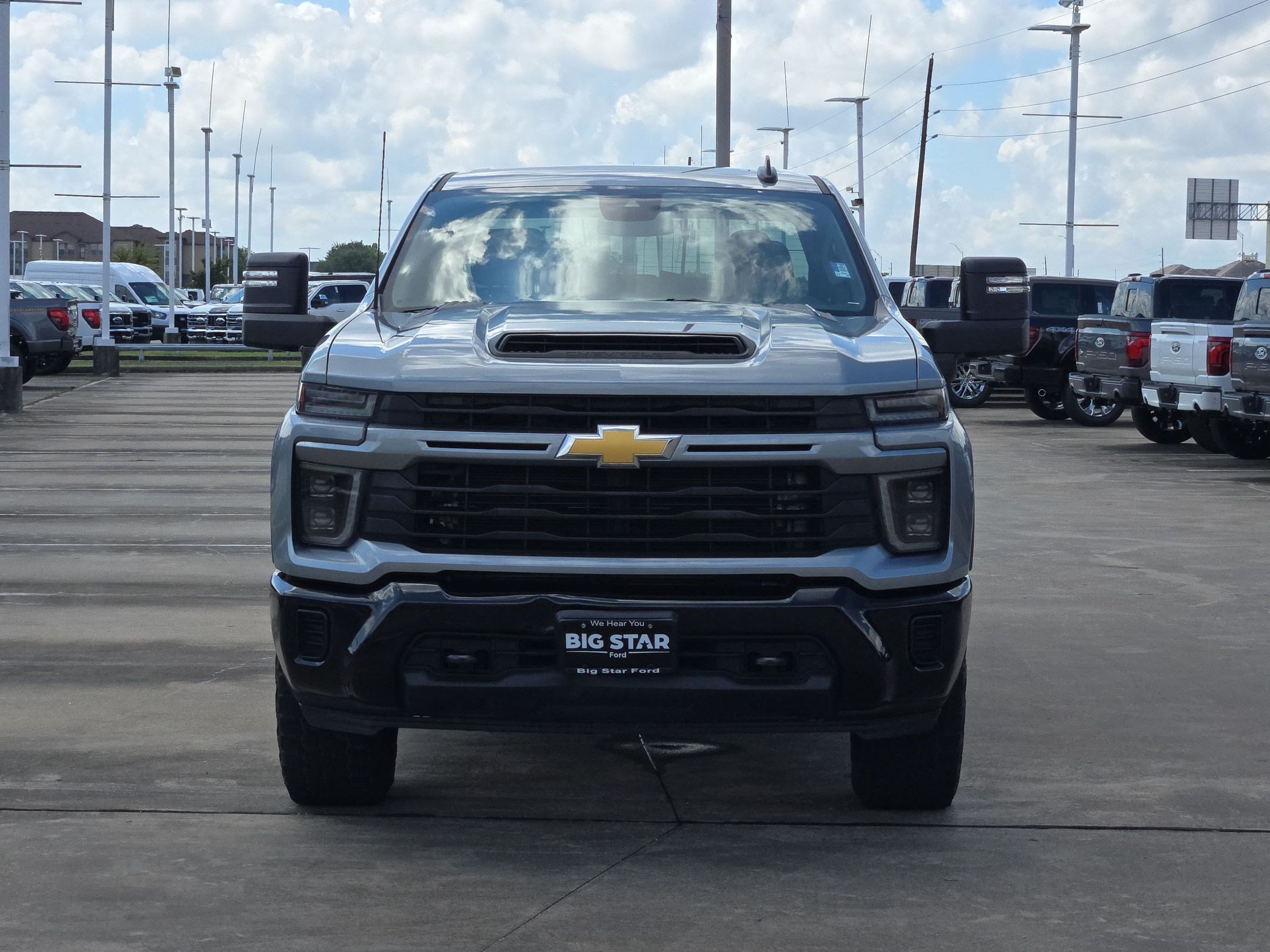 Used 2024 Chevrolet Silverado 2500 Custom w/ Custom Value Package AWD/4WD image 18