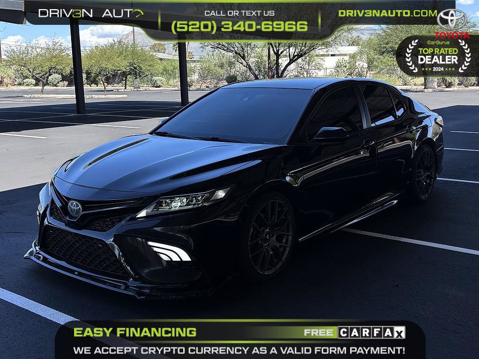 Used 2020 Toyota Camry SE w/ Carpet Mat Package FWD image 3