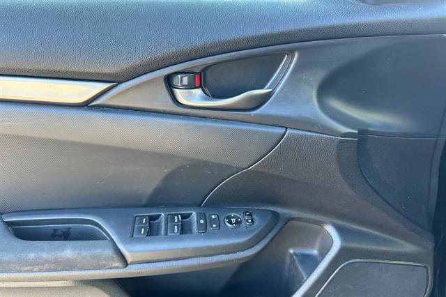 Used 2019 Honda Civic Sport image 11