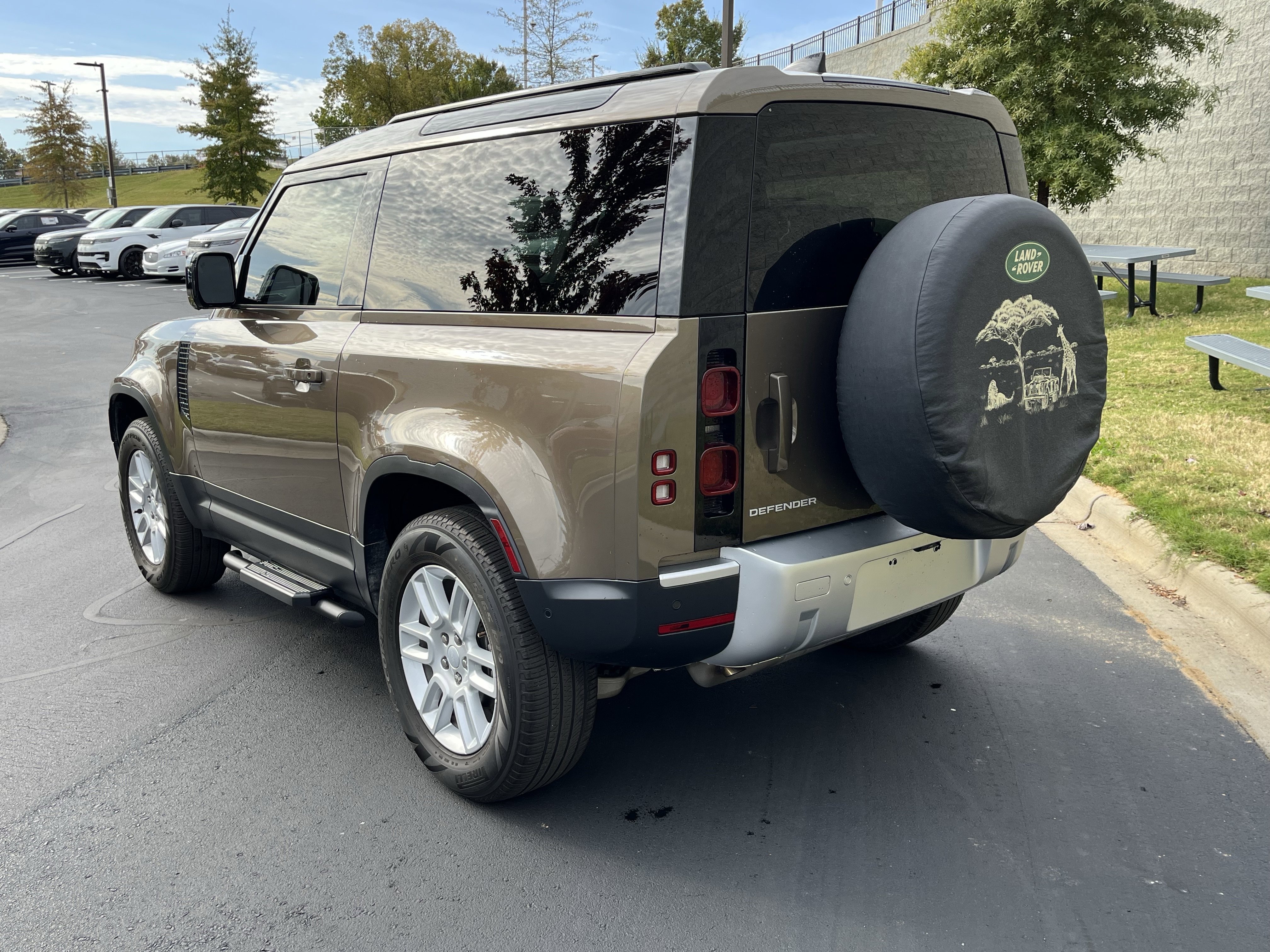 Certified 2023 Land Rover Defender 90 S image 35