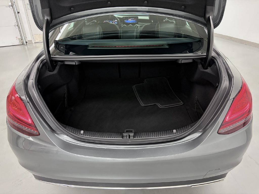 Certified 2021 Mercedes-Benz C 300 4MATIC Sedan image 25