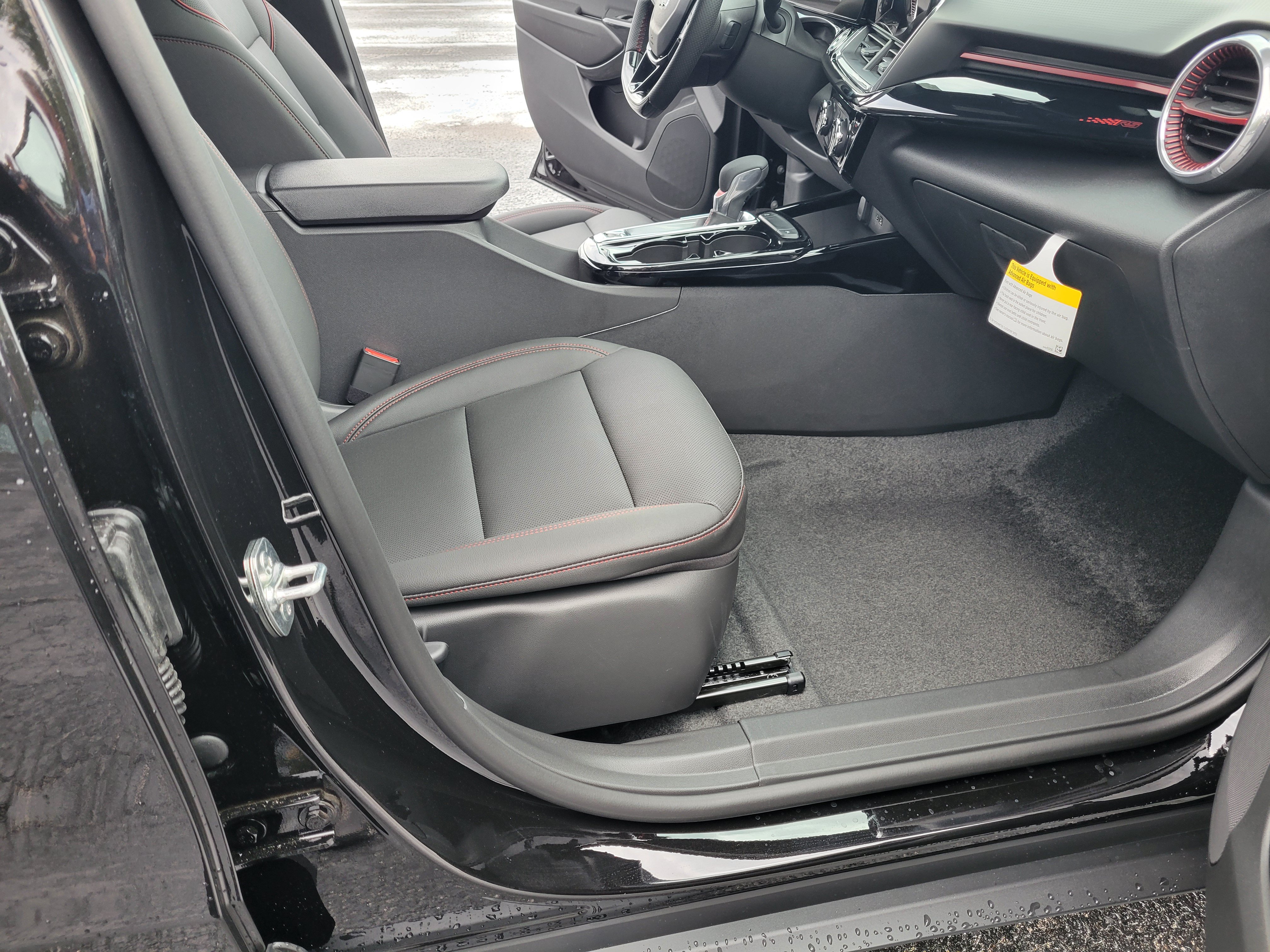 New 2026 Chevrolet Trax RS w/ Driver Confidence Package FWD image 26