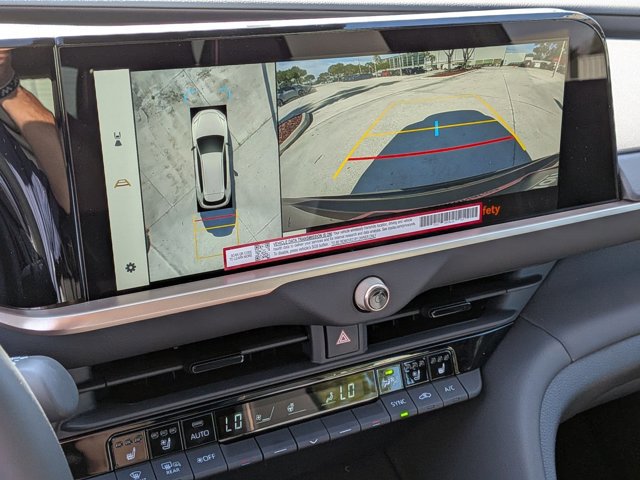 New 2026 Toyota Crown Signia Limited image 12